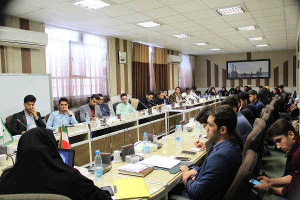 دکتر جاماسب نوزری مدیرکل امور دانشجویان داخل وزارت علوم و دبیر شورای مرکزی در پنجمین دوره بالندگی دبیران شوراهای صنفی:
دانشجومعلمان بهترین بازوی نظارتی، حمایتی و پیشنهاد دهنده به معاونت دانشجویی هستند