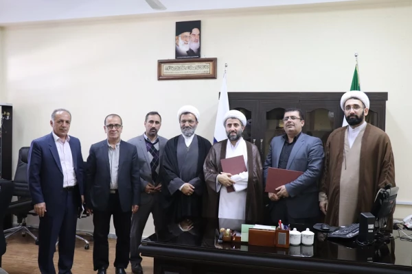 در هفته پژوهش 97 صورت گرفت:
انعقاد تفاهم نامه همکاری مابین دانشگاه فرهنگیان و دانشگاه پیام نور استان مازندران