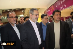 در همایش بزرگداشت روز ملی پژوهش وزارت آموزش و پرورش :

تجلیل از دانشجویان پژوهشگر برتر دانشگاه فرهنگیان 2