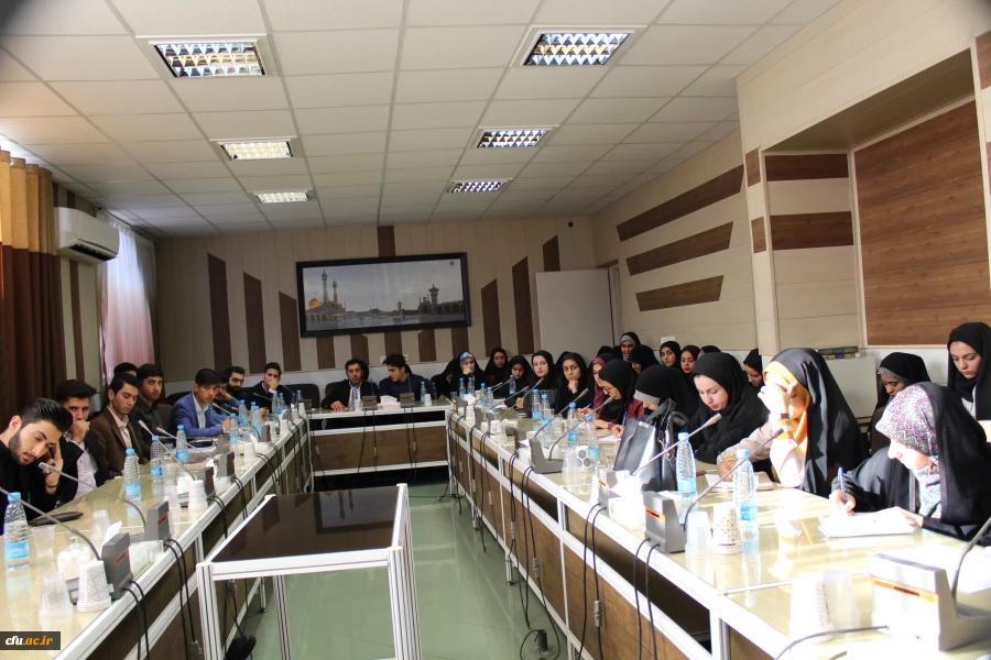 مدیرکل برنامه ریزی، رفاه و خدمات دانشجویی در نشست صمیمی با دبیران شورای صنفی در دومین روز از پنجمین دوره بالندگی دبیران شورای صنفی سراسر کشور:

مسئول بودن و پاسخگو بودن در امور محوله دو مولفه مهم در انجام فعالیت ها از سوی شوراهای صنفی