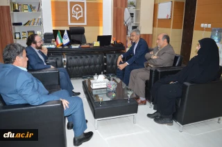 دومین نشست مدیریت دانشگاه فرهنگیان خوزستان با رئیس مجمع خیرین مدرسه ساز استان برگزار شد