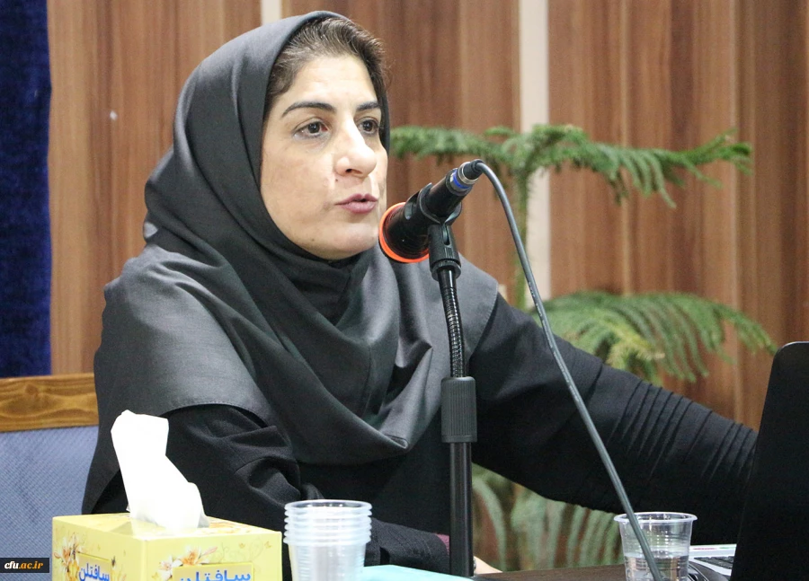 خانم دکترهاشمی استاد پژوهشگردانشگاه مازندران:
یادگیری دانش آموز اتفاق نمی افتد مگر زمانی که یادگیری درست برای معلم اتفاق بیفتد
 5