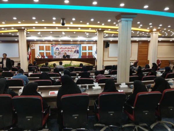 دکتر مصطفی عرب مدیرکل مشاوره، بهداشت و سلامت در دومین روز از پنجمین دوره بالندگی دبیران شورای صنفی

ذهنیت منفی عاملی برای ایجاد رخوت، کسالت و بی انگیزگی 3