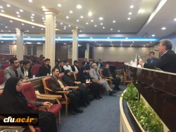 دکتر مصطفی عرب مدیرکل مشاوره، بهداشت و سلامت در دومین روز از پنجمین دوره بالندگی دبیران شورای صنفی

ذهنیت منفی عاملی برای ایجاد رخوت، کسالت و بی انگیزگی 4