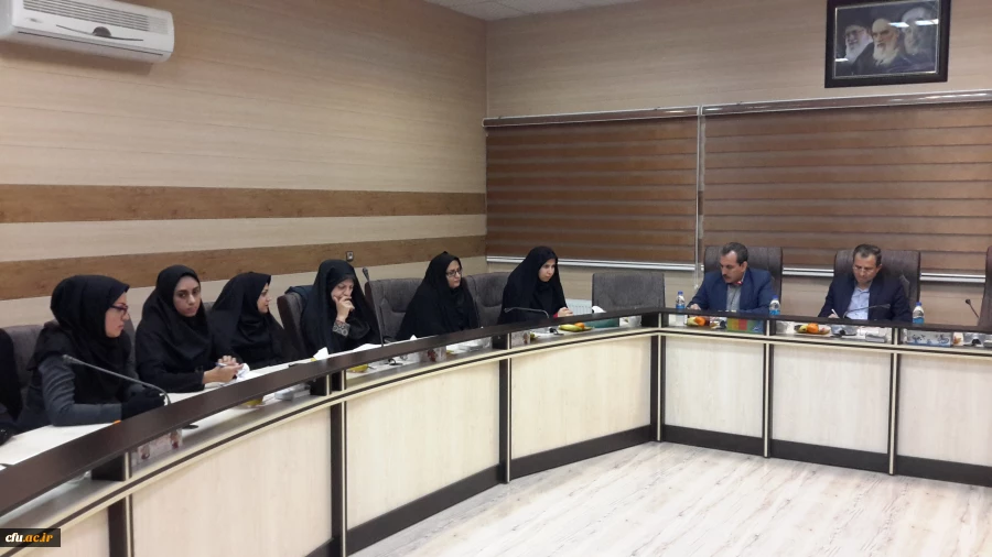 جلسه معاون پژوهش و فناوری دانشگاه فرهنگیان کشور با دانشگاه فرهنگیان ایلام