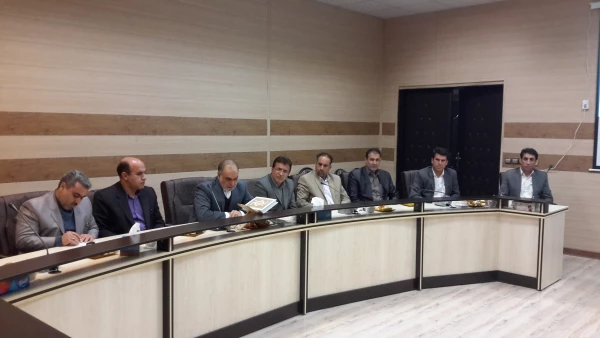 جلسه معاون پژوهش و فناوری دانشگاه فرهنگیان کشور با دانشگاه فرهنگیان ایلام