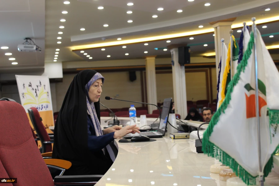 دومین روز دوره بالندگی کارشناسان تربیت بدنی با انجام 3 کارگاه آموزشی برگزار گردید. 7