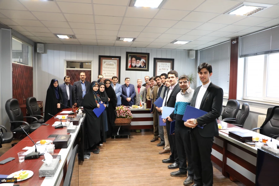 تقدیر از نمایندگان دانشجو معلمان در نشست صمیمی با وزیر آموزش و پرورش 5