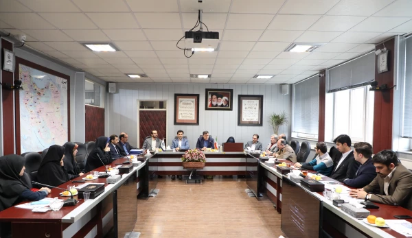 تقدیر از نمایندگان دانشجو معلمان در نشست صمیمی با وزیر آموزش و پرورش 6