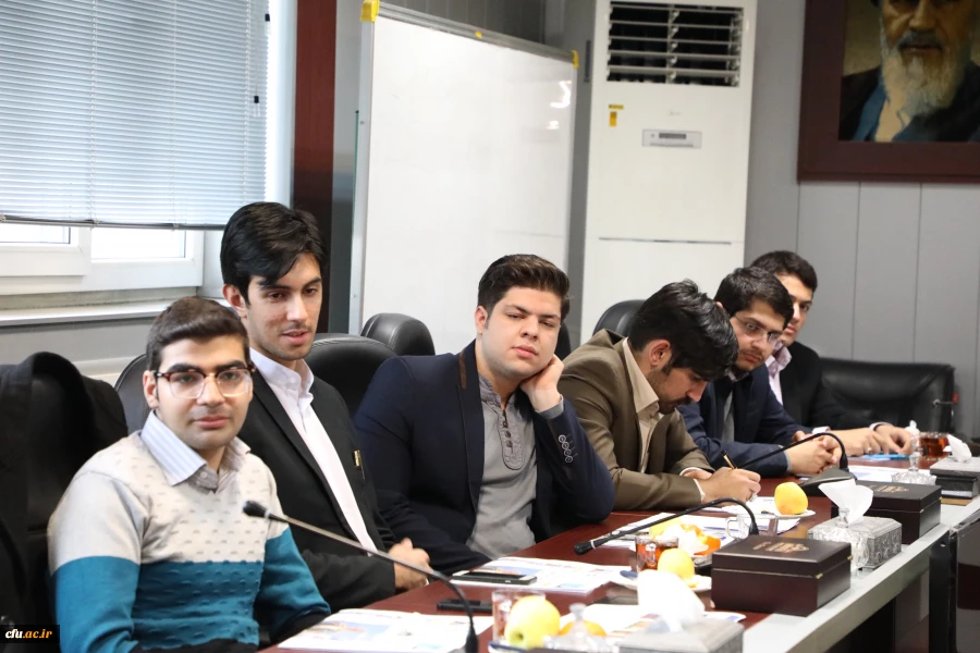 تقدیر از نمایندگان دانشجو معلمان در نشست صمیمی با وزیر آموزش و پرورش 7