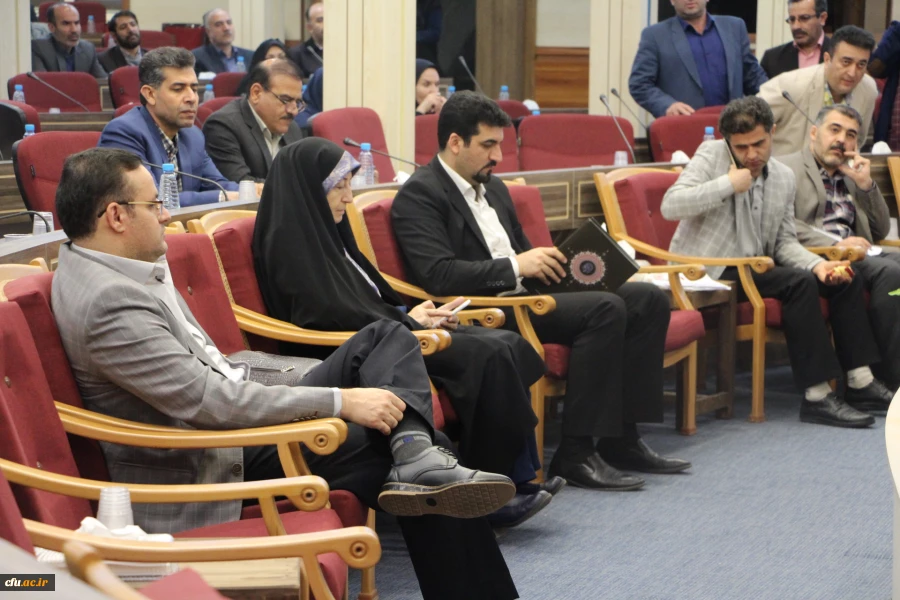 در دوره بالندگی کارشناسان تربیت بدنی برگزار شد:

کارگاه پیشگیری از آسیب های ورزشی توسط دکتر شهیدی عضو هیئت علمی دانشگاه