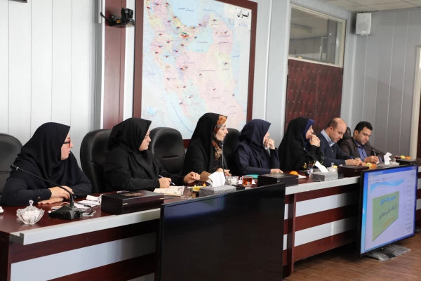 سرپرست معاونت نظارت، ارزیابی و تضمین کیفیت دانشگاه فرهنگیان:

آغاز، استمرار و نقطه اساسی تحول در کشور از نظام آموزشی و خانواده نشات می گیرد. 3