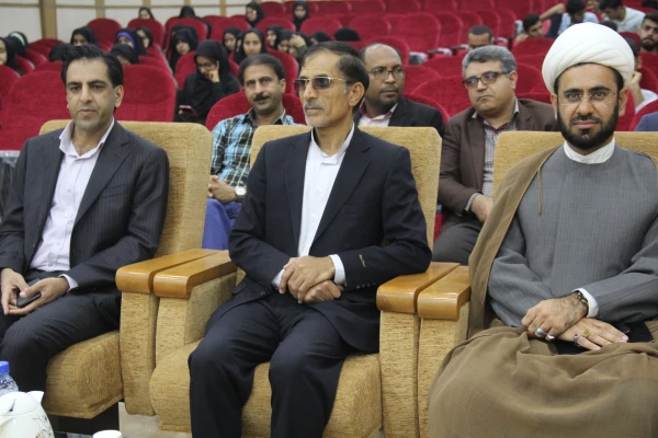 برگزاری مراسم گرامیداشت هفته پژوهش در دانشگاه فرهنگیان هرمزگان و تجلیل از پژوهشگران دانشگاه
 8