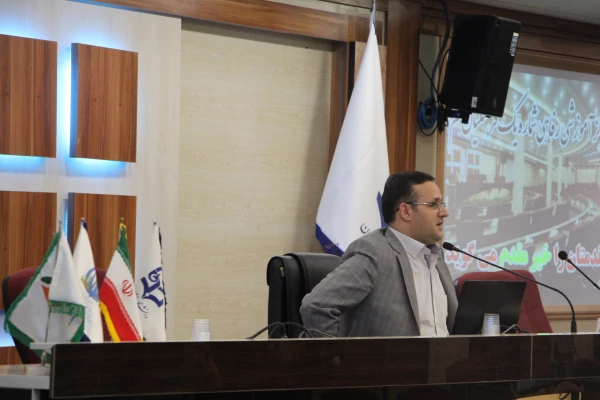 دکتر نصر آبادی مدیرکل حقوقی دانشگاه در کارگاه آموزشی حقوق ورزشی کارشناسان تربیت بدنی:خ

حقوق ورزشکاران، داوران و مسئولین باشگاه های ورزشی را یادآور شد. 2