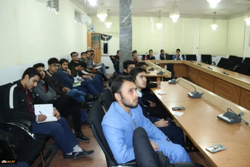 به مناسبت هفته پژوهش و فناوری در دانشگاه فرهنگیان یزد برگزار شد:

کارگاه آموزشی ارائه حرفه ای با نرم افزار prezi 6