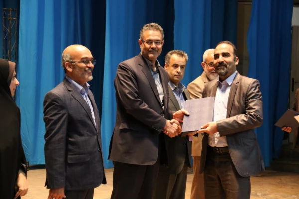 برگزاری مراسم هفته پژوهش در دانشگاه فرهنگیان یزد
 12