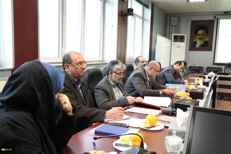 جلسه ستاد شاهد دانشگاه فرهنگیان با حضور دکتر خنیفر رئیس دانشگاه و اعضای ستاد برگزار شد 2