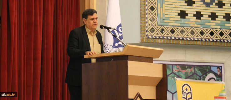 دکتر خنیفر در مراسم روز پژوهش و سومین جشنواره پویش عنوان کرد:

تربیت معلم ایران شایسته این است که جزو 3 نظام برتر تعلیم و تربیت جهان قرار گیرد 2