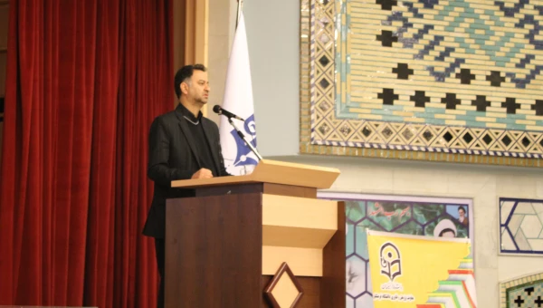 مدیرکل آموزش و پرورش استان قم در اختتامیه مراسم روز پژوهش:

ضرورت انجام پژوهش های کاربردی درون مدرسه ای 5