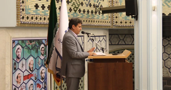 مدیرکل آموزش و پرورش استان قم در اختتامیه مراسم روز پژوهش:

ضرورت انجام پژوهش های کاربردی درون مدرسه ای 4