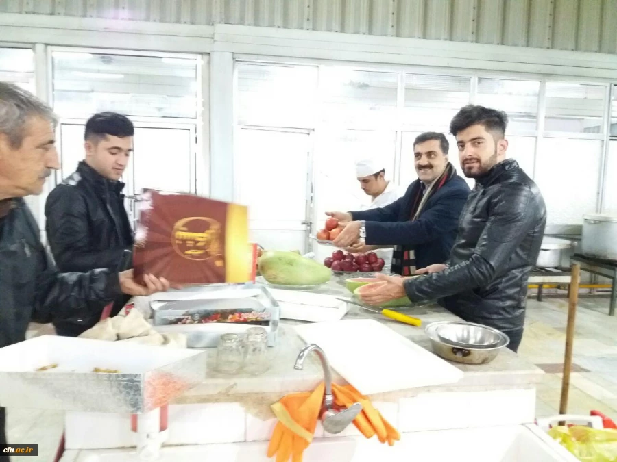 در پردیس شهید مدرس برگزار شد؛

سفره ارایی شب یلدا در دانشگاه فرهنگیان استان کردستان 4