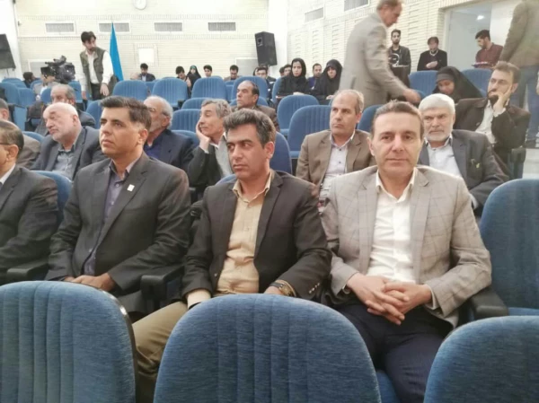 برگزاری مناظره علمی با مشارکت دانشگاه فرهنگیان فارس در دانشگاه شیراز
 3