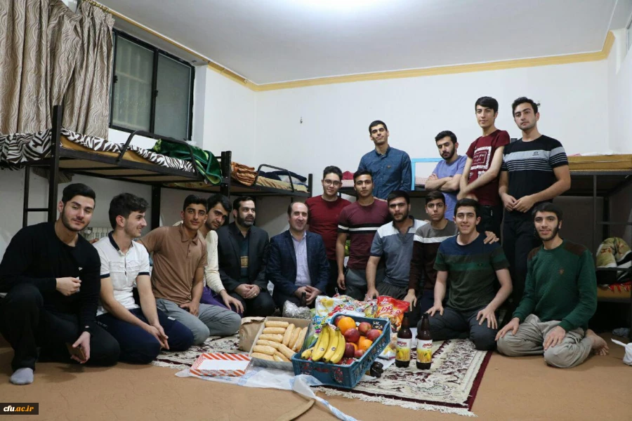 حضور صمیمی  سرپرست مدیریت  امور پردیس های دانشگاه فرهنگیان درسرای دانشجویی به بهانه شب یلدا 6