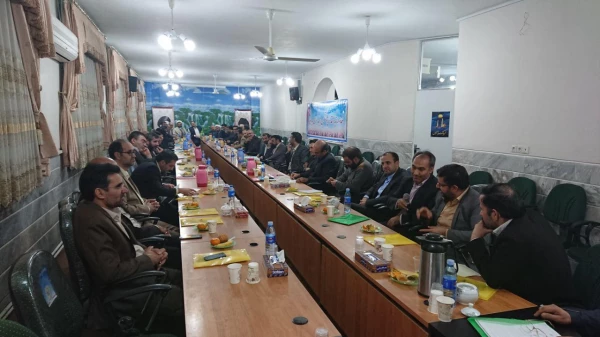 جلسه هم اندیشی اساتید مرکز آموزش عالی شهید مدنی(ره) قم با حضور دکتر  محمدی معاونت فرهنگی دانشگاه فرهنگیان