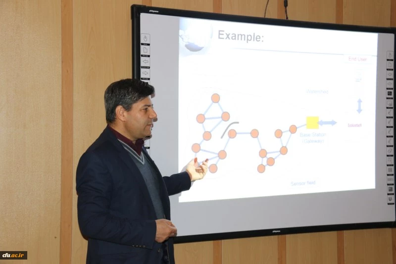به مناسبت هفته پژوهش و فناوری، در دانشگاه فرهنگیان یزد برگزار شد:

کارگاه آموزشی « عصرفناوری اینترنت اشیاء، آشنایی با شبکه های حسگر بی سیم و رزبری پای» 10