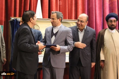 تجلیل از پیشکسوتان و پژوهشگران برتر دانشگاه فرهنگیان لرستان
