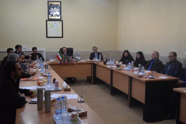 نشست صمیمی معاون پژوهش و فناوری با اعضای هیات علمی