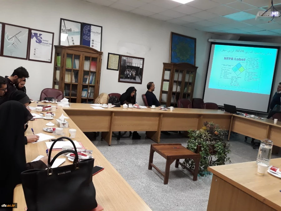 حضور کارشناس مسئول سلامت در دوره آموزشی کارشناسان بهداشت حرفه ای و محیط ، ایمنی و(HSE)   2