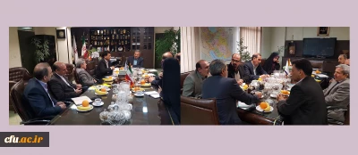 در جلسه مشترک فرهنگی بین معاونت های فرهنگی وزارت آموزش و پرورش و دانشگاه فرهنگیان مطرح شد:
تدوین تفاهم نامه های همکاری در آینده نزدیک