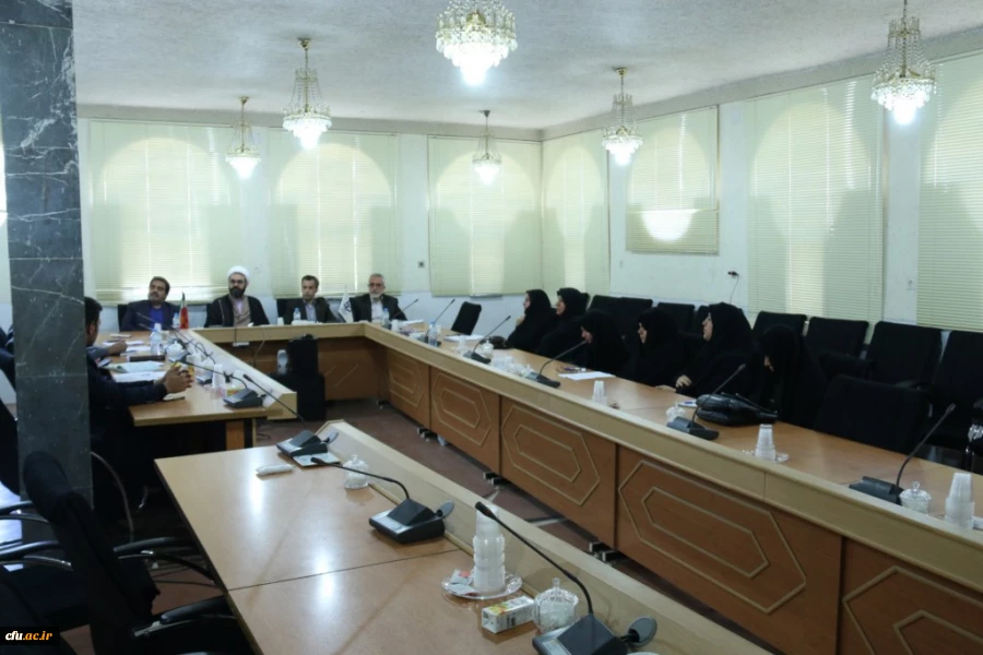 چهلمین جلسه شورای فرهنگی اجتماعی دانشگاه فرهنگیان یزد
 4