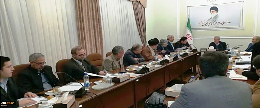 دکتر روشندل در جلسه هیأت امنای دانشگاه فرهنگیان آذربایجان شرقی:

دانشگاه فرهنگیان به عنوان یک دانشگاه در تراز ملی برای توسعه نیازمند تقسیم کار ملی است 2