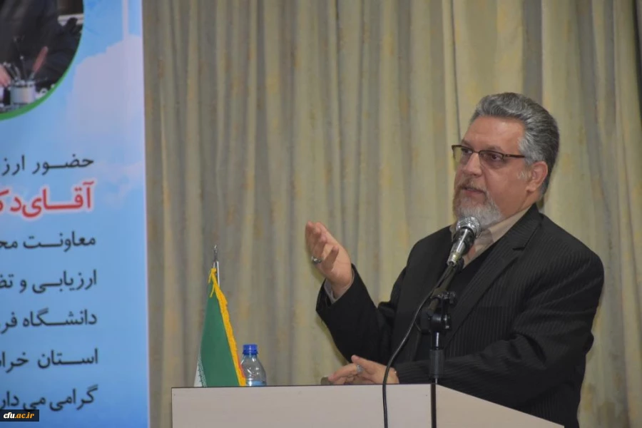 با حضور دکتر کچوئیان در خراسان جنوبی
نشست پرسش و پاسخ با حضور دکتر کچوئیان در پردیس شهید باهنر بیرجند برگزار شد 6