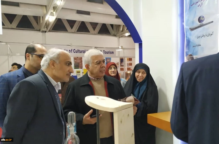 غرفه دانشگاه فرهنگیان در نوزدهمین نمایشگاه دستاورهای پژوهشی، فناوری و فن بازار به روایت تصویر 2