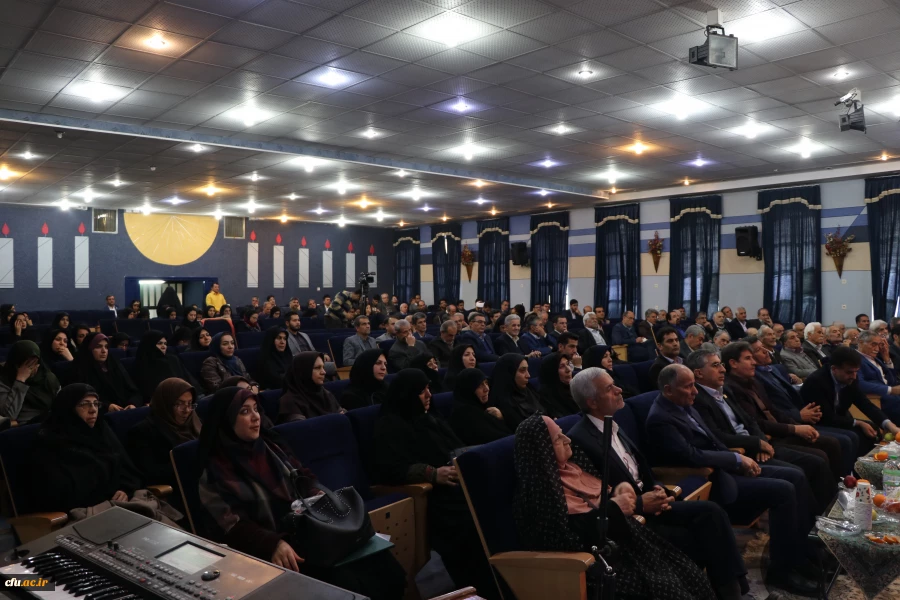 معاون پژوهش و فناوری دانشگاه فرهنگیان در آیین نکوداشت یکصدمین سال تربیت معلم در اصفهان :

دانشگاه فرهنگیان پرچمدار طراحی پارادایم جدید آموزشی کشور