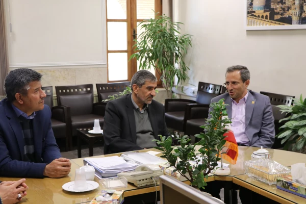 دیدار معاون پژوهش و فناوری دانشگاه فرهنگیان با سرپرست معاونت سیاسی،امنیتی استانداری اصفهان