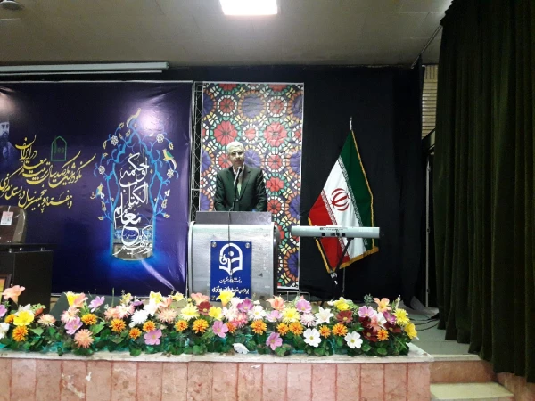 حضور دکتر خنیفردر دانشگاه فرهنگیان استان مرکزی و مراسم نکوداشت یکصدمین سال تربیت معلم 4