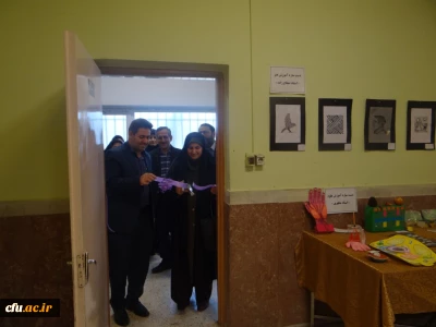 برگزاری نمایشگاه دست سازه های کمک آموزشی به مناسبت هفته پژوهش در پردیس علامه طباطبایی ارومیه