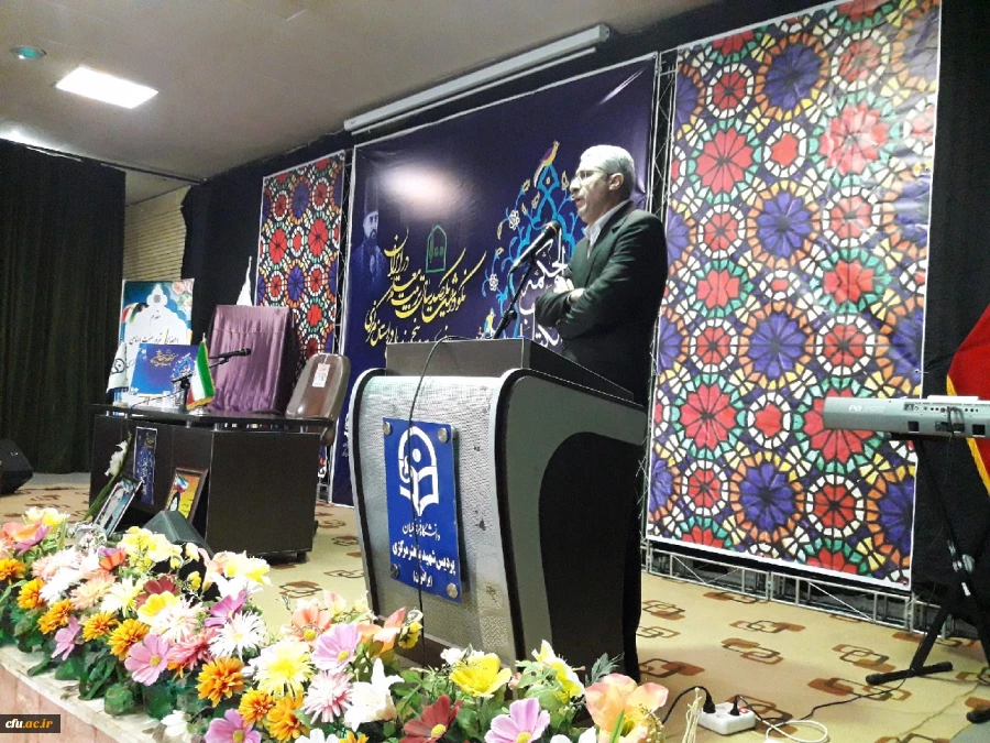 کشور زمانی به توفیق می رسد که شیرنفت راببندد ومعلم خوب تربیت کند

رییس دانشگاه فرهنگیان در مراسم نکوداشت یکصدمین سالگرد تاسیس تربیت معلم ،در استان مرکزی 2