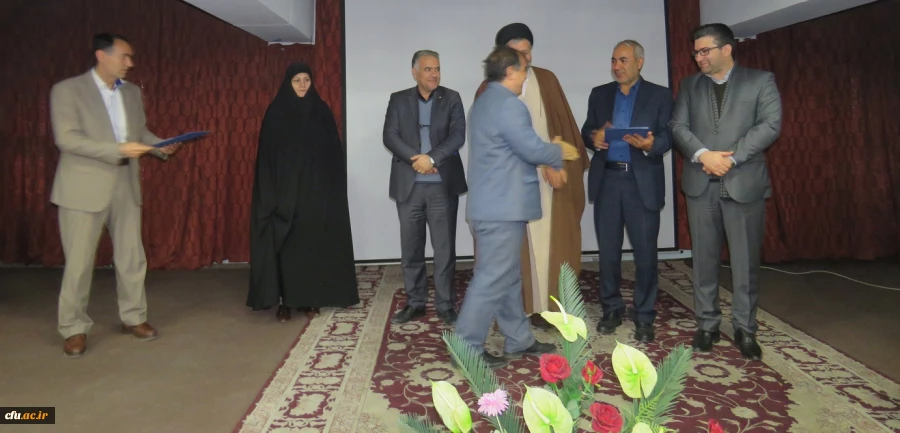 ویژه برنامه بزرگداشت هفته پژوهش آذربایجان شرقی