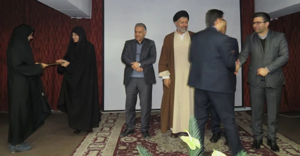 ویژه برنامه بزرگداشت هفته پژوهش آذربایجان شرقی