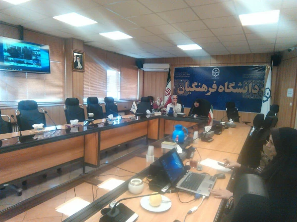 معاون دانشجویی دانشگاه فرهنگیان همزمان با برگزاری آزمون مجازی سرپرستان سراسر کشور طی ارتباط ویدیو کنفرانسی عنوان کرد:

استفاده مطلوب و هدفمند از ظرفیت و استعدادهای دانشگاه فرهنگیان 3