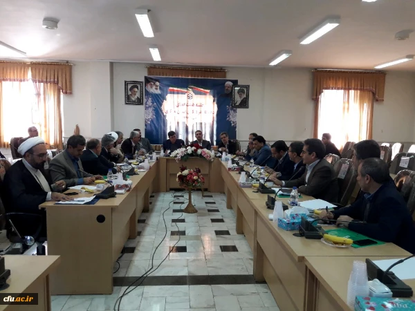 با حضور رییس دانشگاه فرهنگیان برگزار شد

جلسه هیأت امنا دانشگاه فرهنگیان استان مرکزی 2