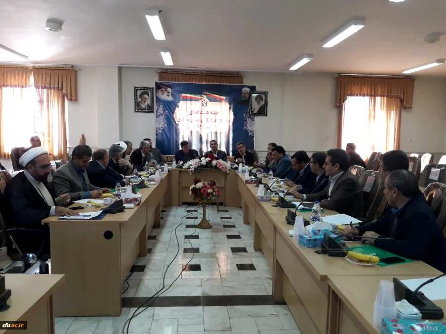 با حضور رییس دانشگاه فرهنگیان برگزار شد

جلسه هیأت امنا دانشگاه فرهنگیان استان مرکزی 2