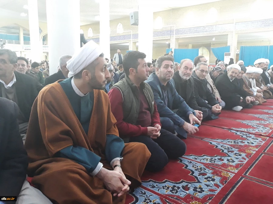 حضور گسترده مسئولین، اساتید، کارکنان و دانشجویان پردیس های دانشگاه فرهنگیان استان آذربایجان غربی  در مراسم گرامیداشت نهم دی ماه 3