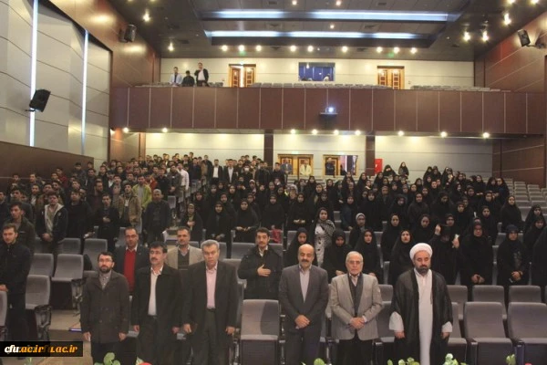 برگزاری همایش بنیاد فرهنگی شهیددکترچمران دردانشگاه فرهنگیان استان قزوین تحت عنوان نشست تخصصی شخصیت معلمی وفرهنگی شهیدچمران. 7