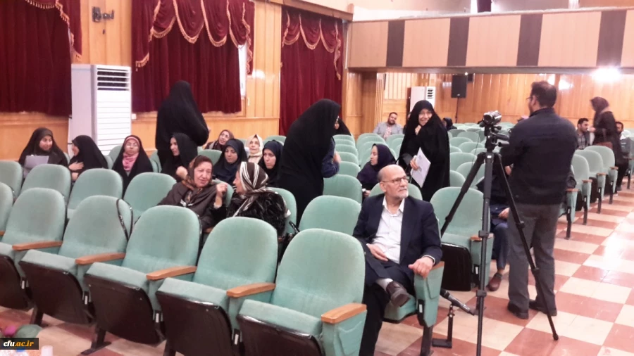 برگزاری آیین نکوداشت یکصدمین سال تربیت معلم هم اکنون در استان فارس دوشنبه 10 دی ماه 2